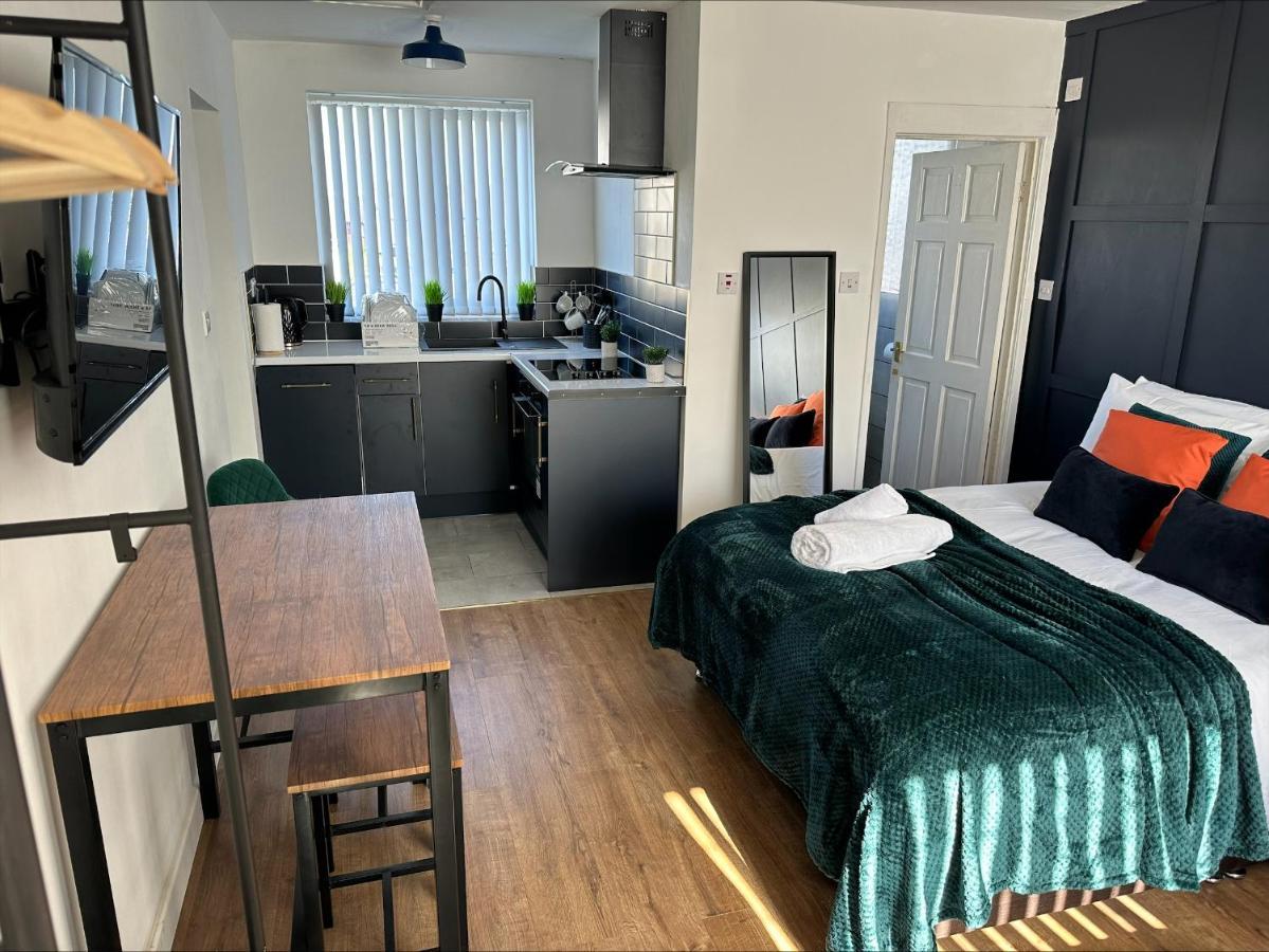 Studio Annexe By Papermill, Deeside - En-Suite, 헤즈월 외부 사진